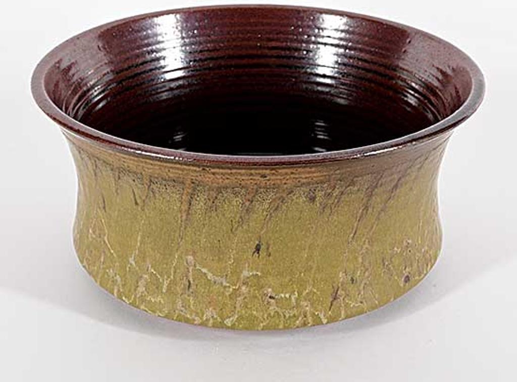 Ted Diakow (1938) - Untitled - Burgundy and Olive Bowl