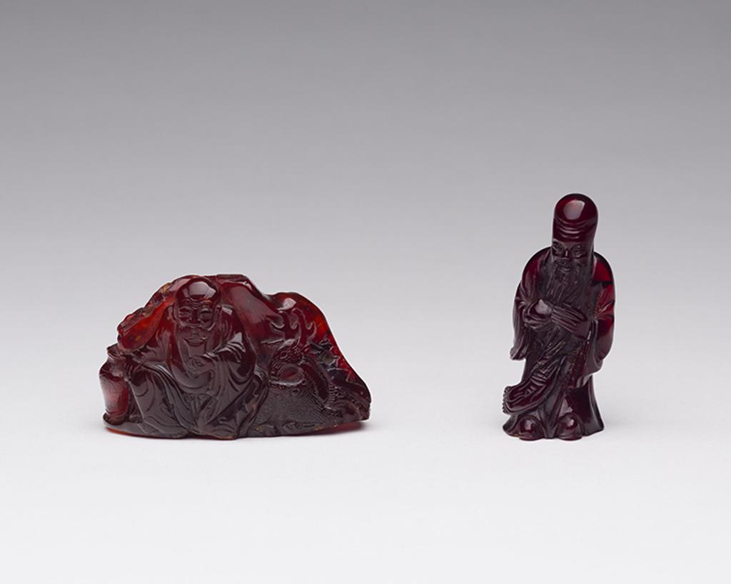 Chinese Art - Two Chinese Amber Carvings of Immortals, 19th Century