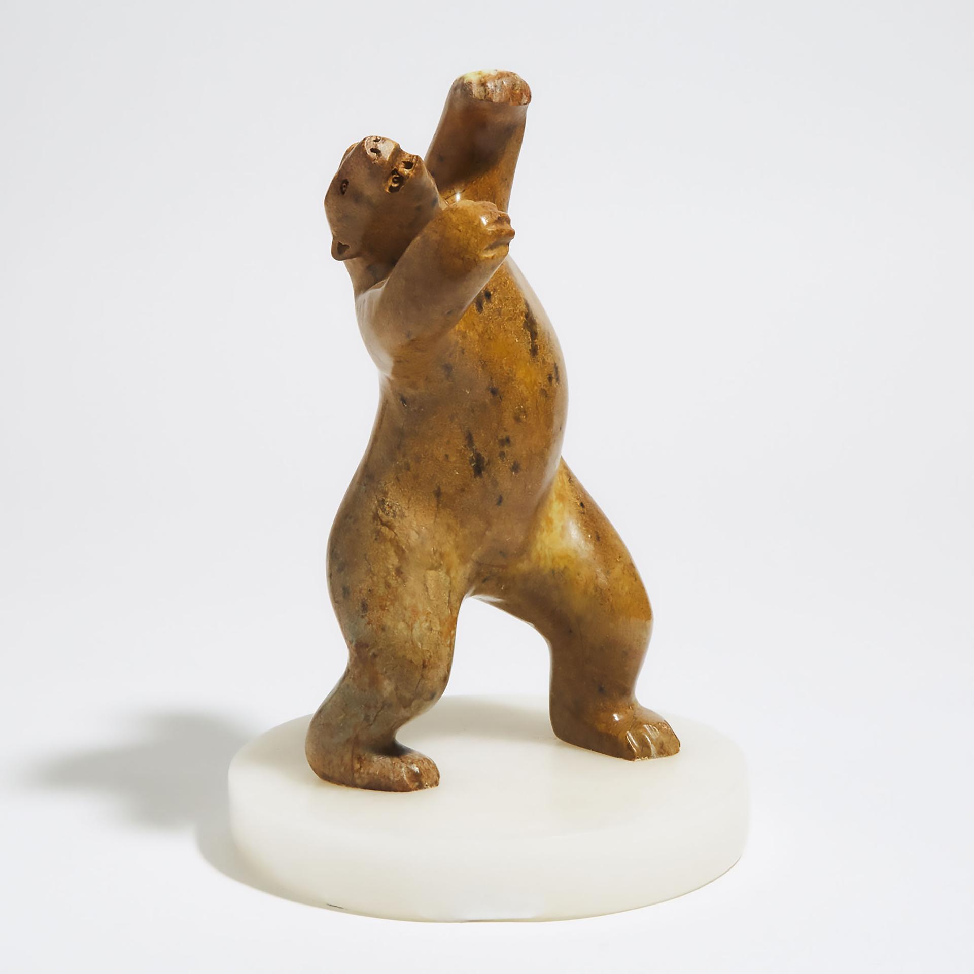 Bill Nasogaluak (1953) - Dancing Bear