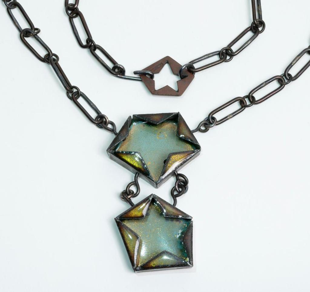Melody Armstrong (1965) - Enamel Star Necklace - Moss