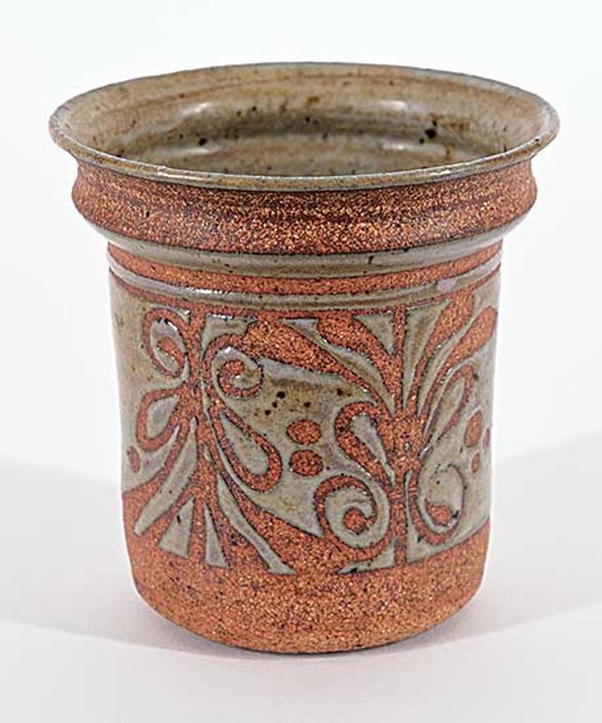 Edward Drahanchuk (1939) - Untitled - Small Ornate Brown Pot