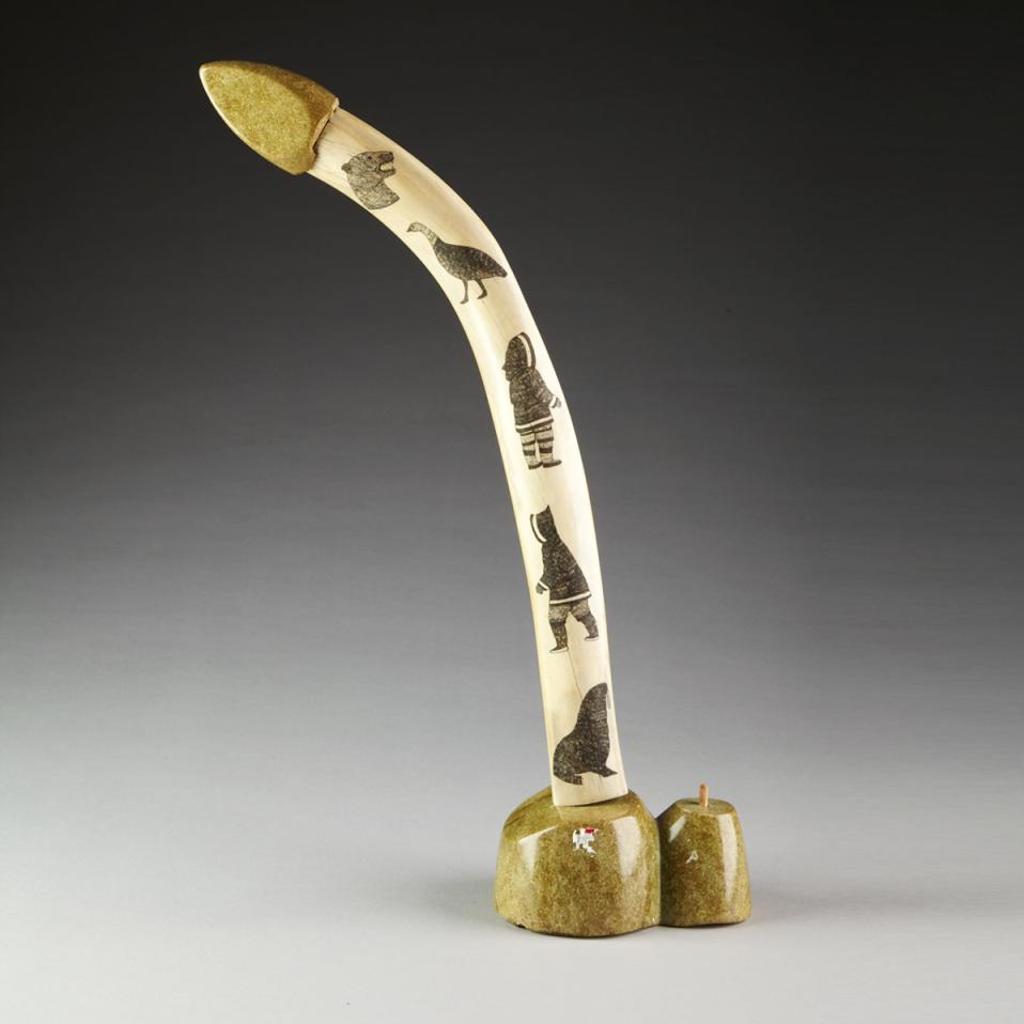 Davidee Itulu (1929-2006) - Etched Antler