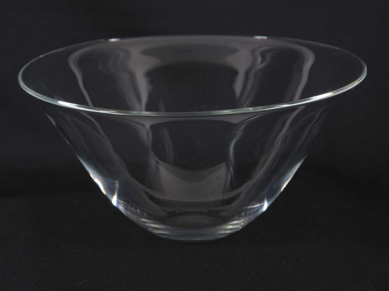 Jonathan Mossop - Clear Glass Bowl