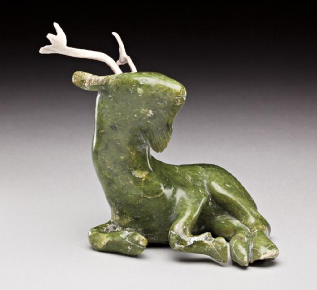 Towatuga Sagouk (1934-1996) - Light green stone and antler