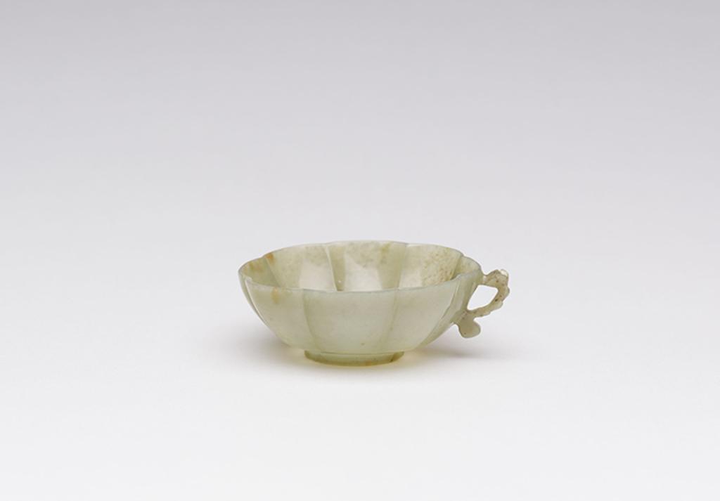 Chinese Art - A Chinese Miniature Miniature Mughal-Style Celadon Jade Cup, 19th Century