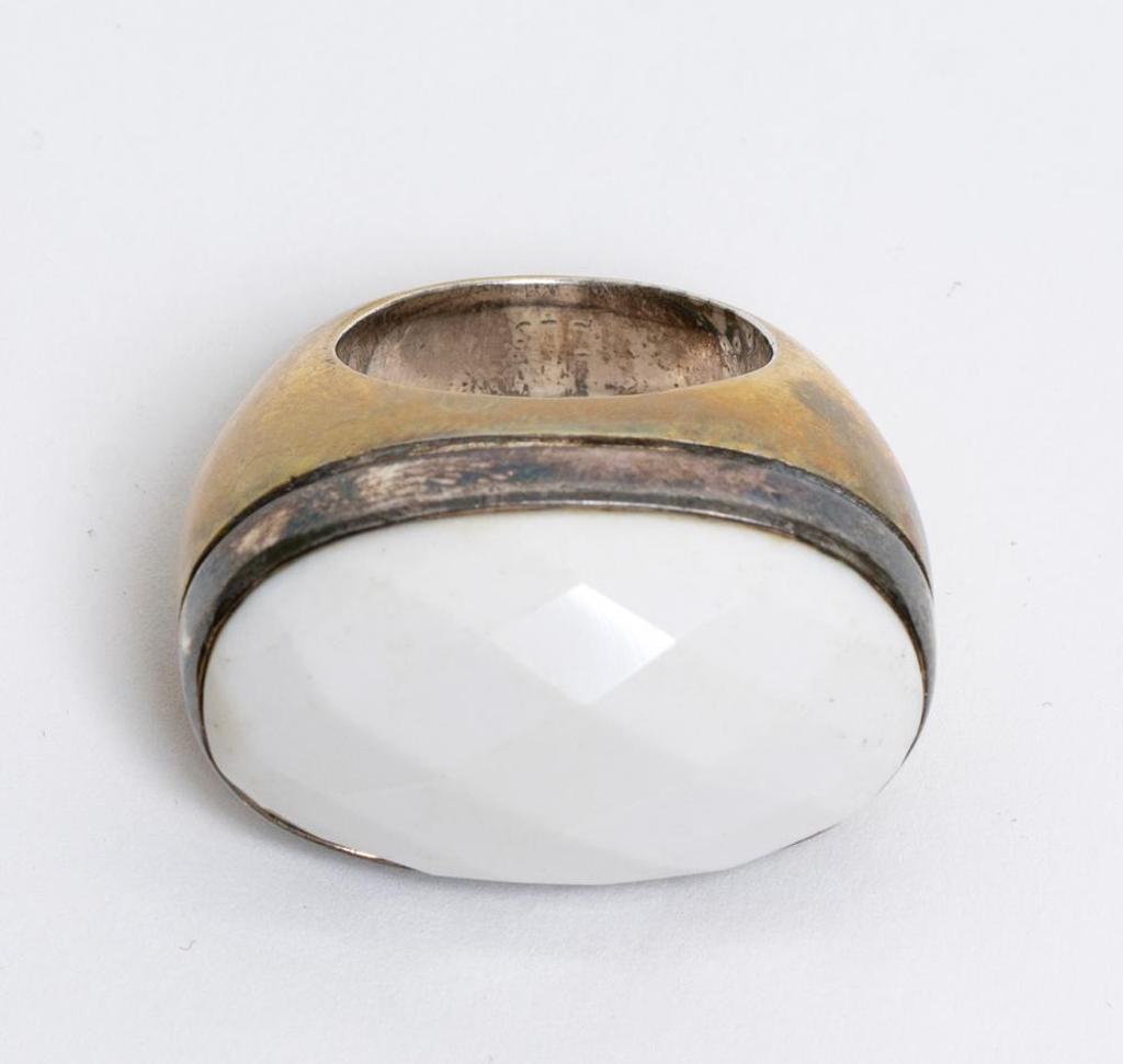 Shelley Hilliard - Women's Ring with White Feature Stone