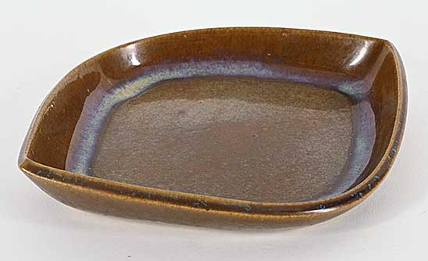 Luke Orton Lindoe (1913-1998) - Untitled - Leaf Form Dish