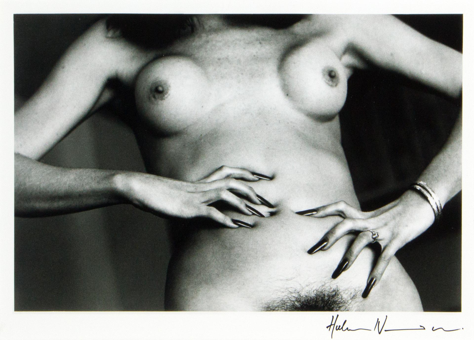 Helmut Newton - California Finger Nails, Hollywood, 1981