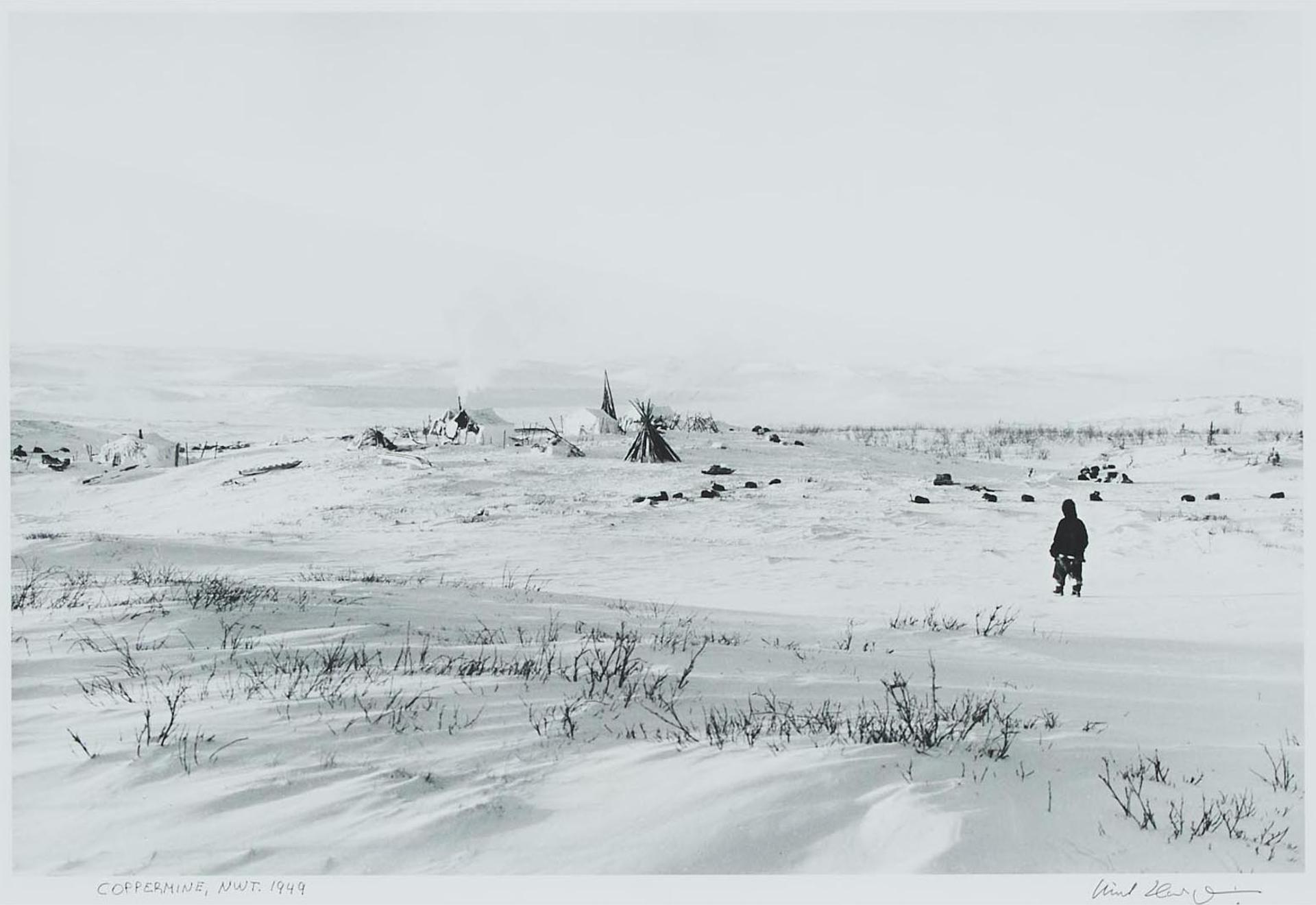 Richard Harrington (1911-2005) - Coppermine, Nwt. 1949 [figure In Tupik Camp]