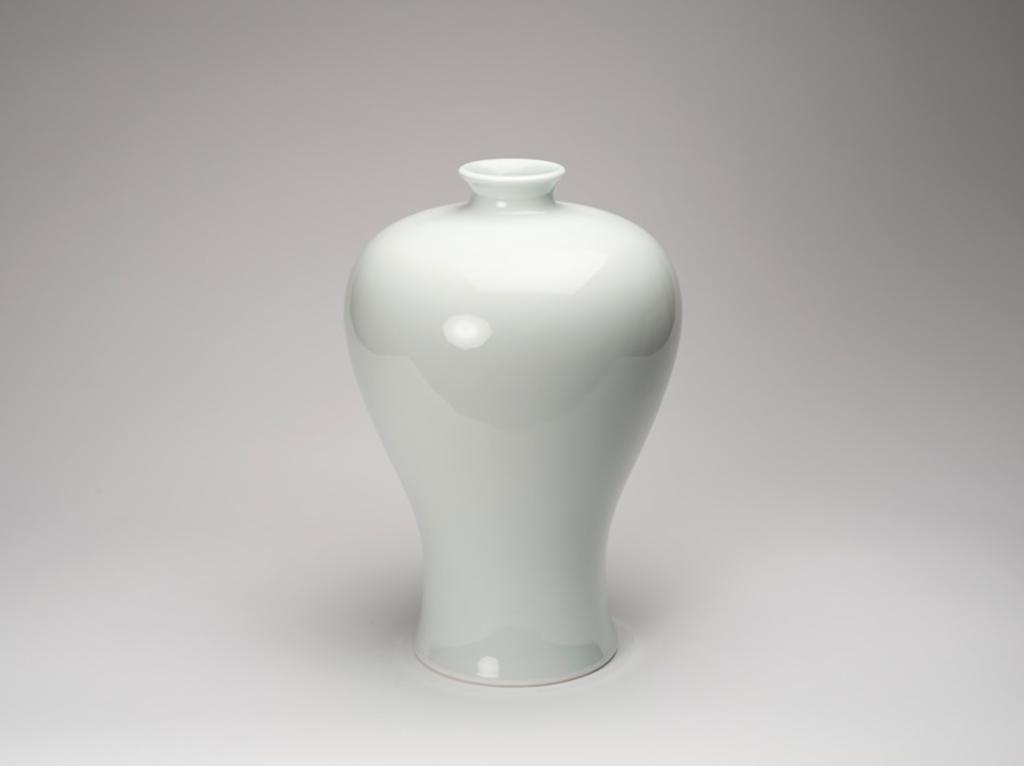 Chinese Art - A Chinese Pale Blue Glazed Meiping Vase, Republican Period