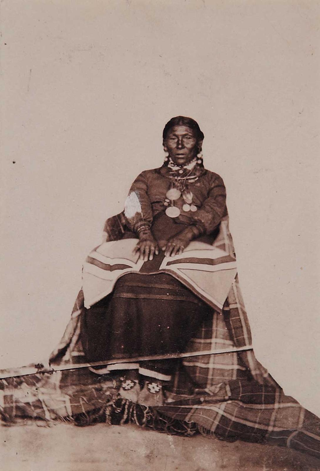 Indian School - Sioux Queen [Seated]