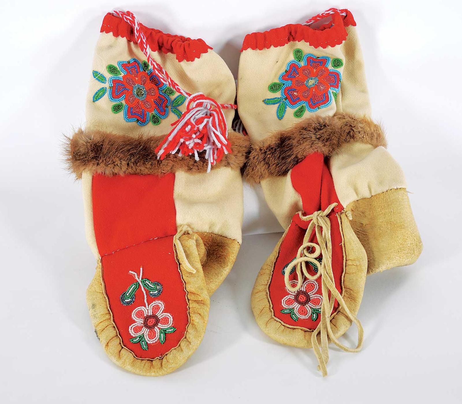 First Nations Basket School - Muskrat Beaded Mukluks with Wool