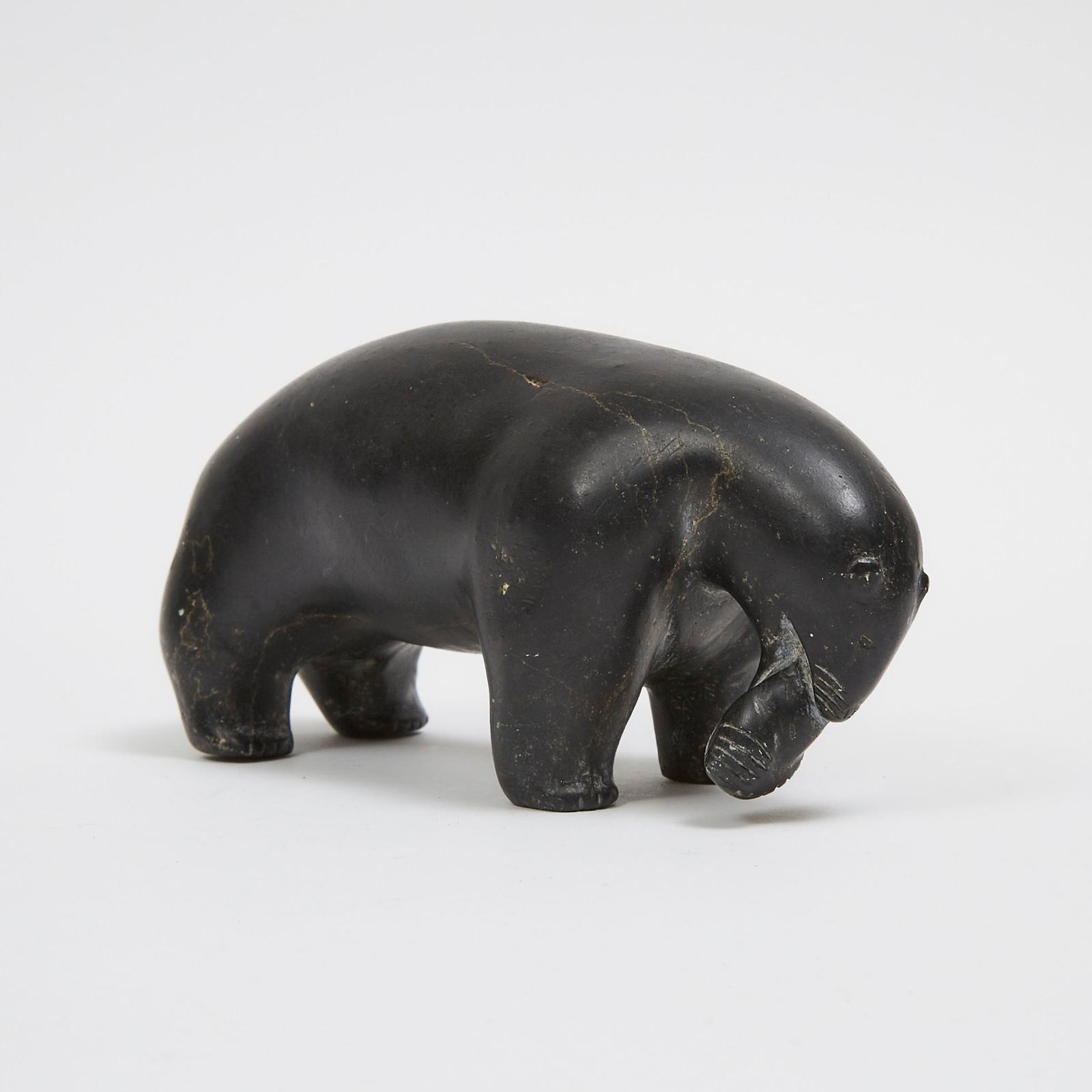 Jamasie Kasudluak (1935) - Bear Carrying Walrus Head