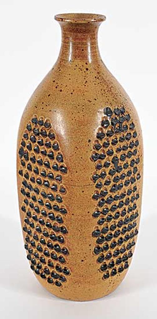 Loek Devries - Untitled - Tan and Black Grater Vase