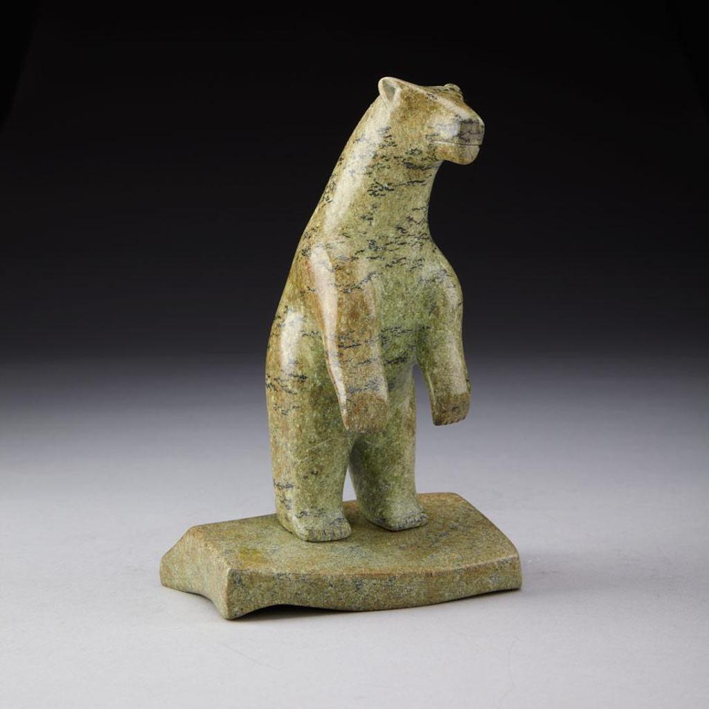 Oomagajuk Tikivik (1921) - Polar Bear On Base