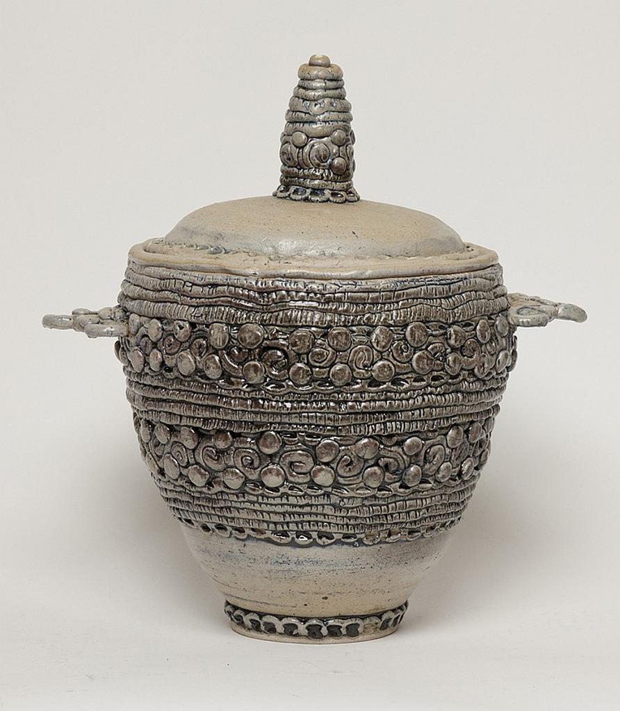 Maria Gakovic (1913-1999) - Untitled - Untitled (Ceramic container with lid and handles)