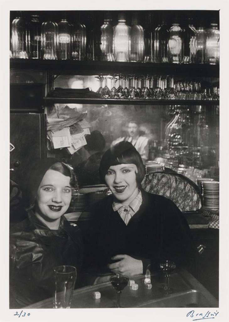 Brassai (1899-1984) - Deux filles à Montmartre