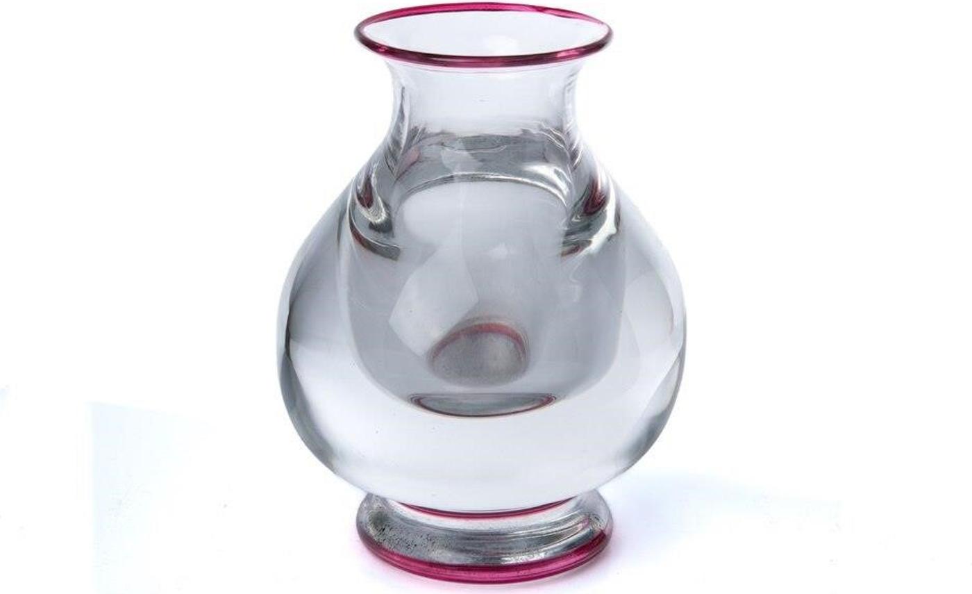 Toan Klein (1949) - Blown studio glass vase by Canadian glassmaker Toan Klein in a clear glass body with bubblegum pink rims around the neck and foot. Etched 'Toan 1991' to the underside. Canadian, late 20th C
