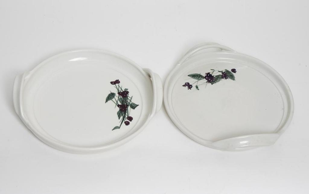Scheidt - Pair of Plates with Handles