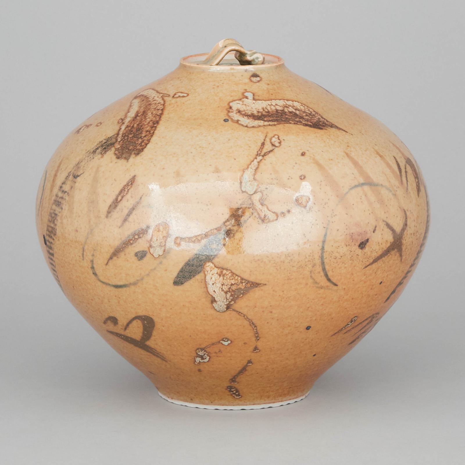 Kayo O'young (1950) - Large Covered Vase, 1994