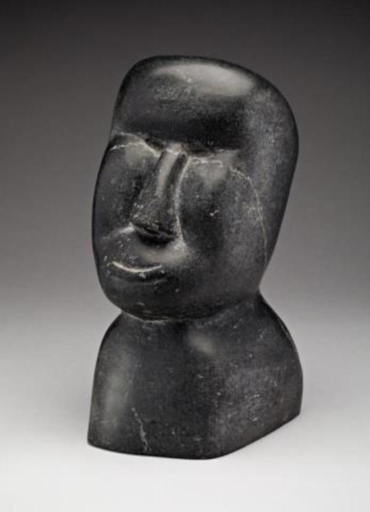 Edward Iyakak (1928) - Bust of a Man, ca. 1970