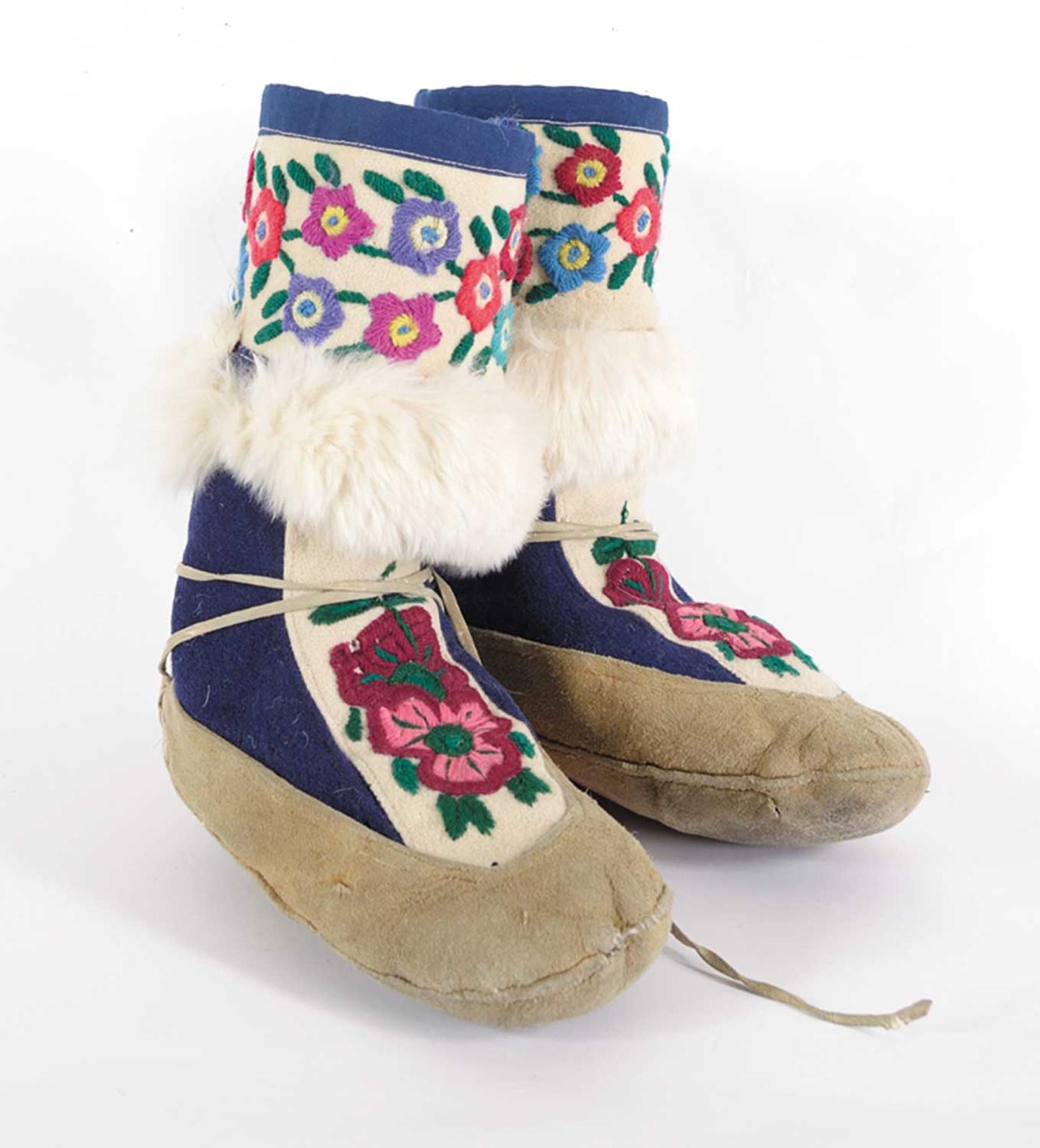 School [Barnabus Arnasungaaq] Inuit - Untitled - Floral Patterned Mukluks