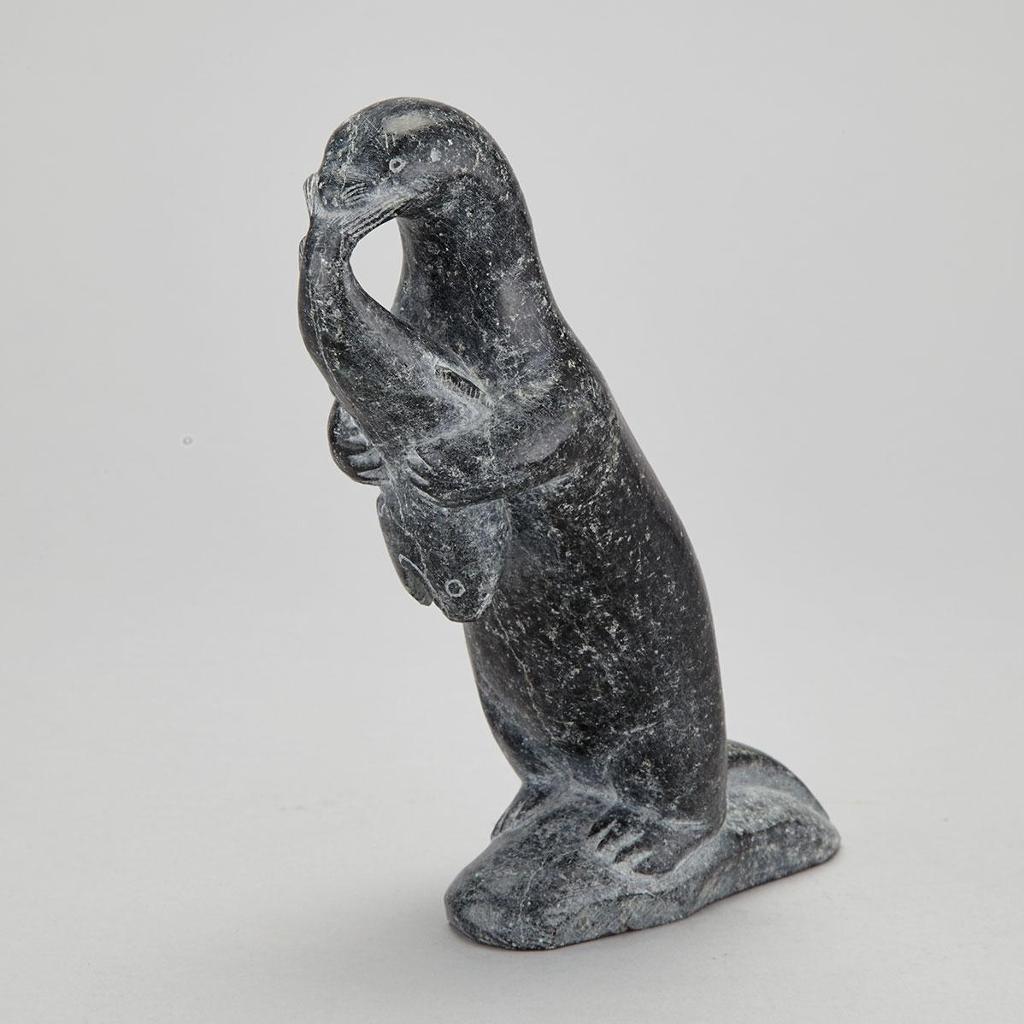 Isa Aqiattusuk Smiler (1921-1986) - Otter Holding Fish