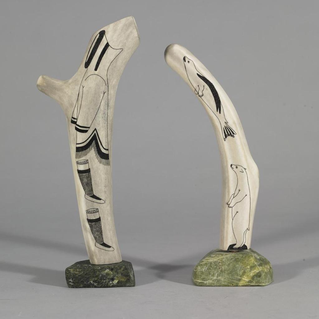 Innuki Oqutaq (1926-1986) - Etched Antler With Inuit Garment And Animal Detail