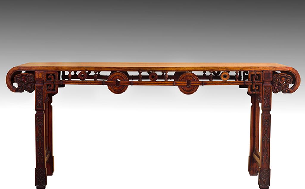 Chinese Art - Rare and Large Huanghuali and Mixed Hardwood Altar table, Republican Period, Early 20th Century