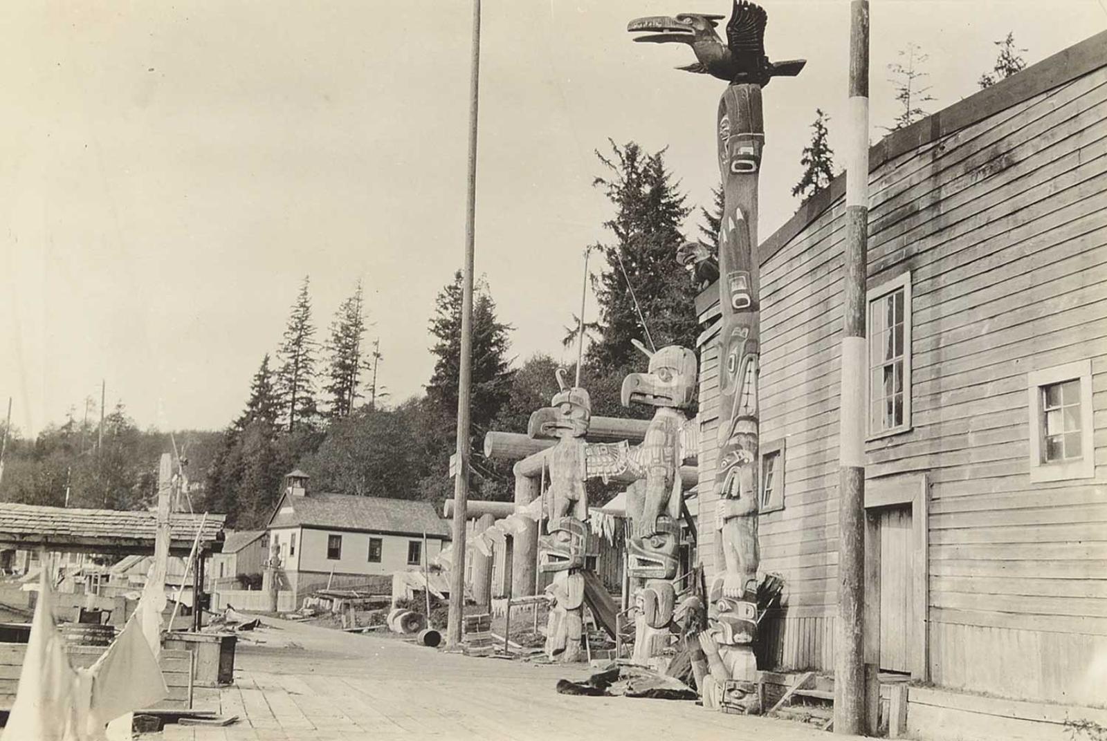 William Langdon Kihn (1898-1957) - Alert Bay B.C. Totem Poles