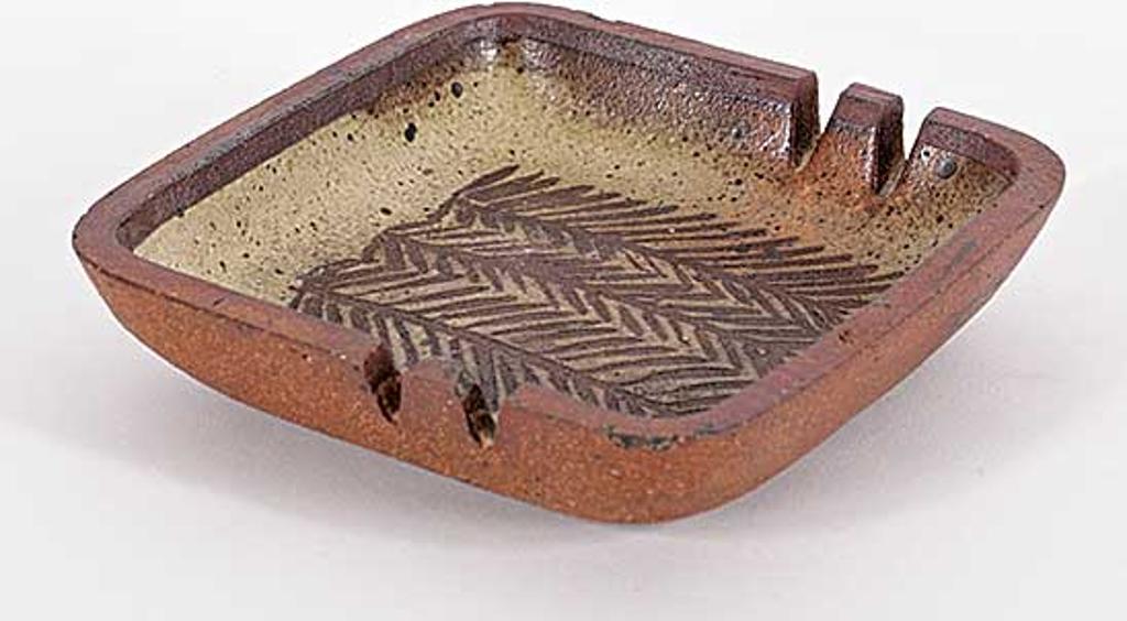 Edward Drahanchuk (1939) - Untitled - Ashtray with Tree Detailing