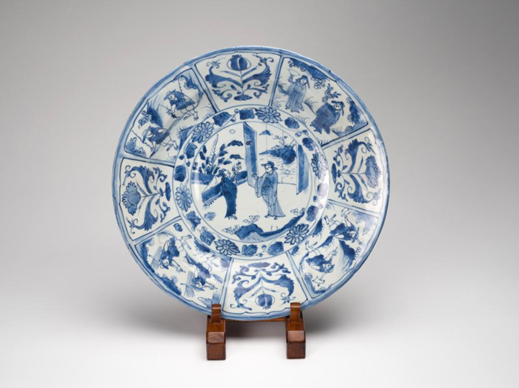 Chinese Art - A Large Chinese Blue and White 'Noble Professions' Kraak Dish, Ming Dynasty, Wanli Period (1572-1620)