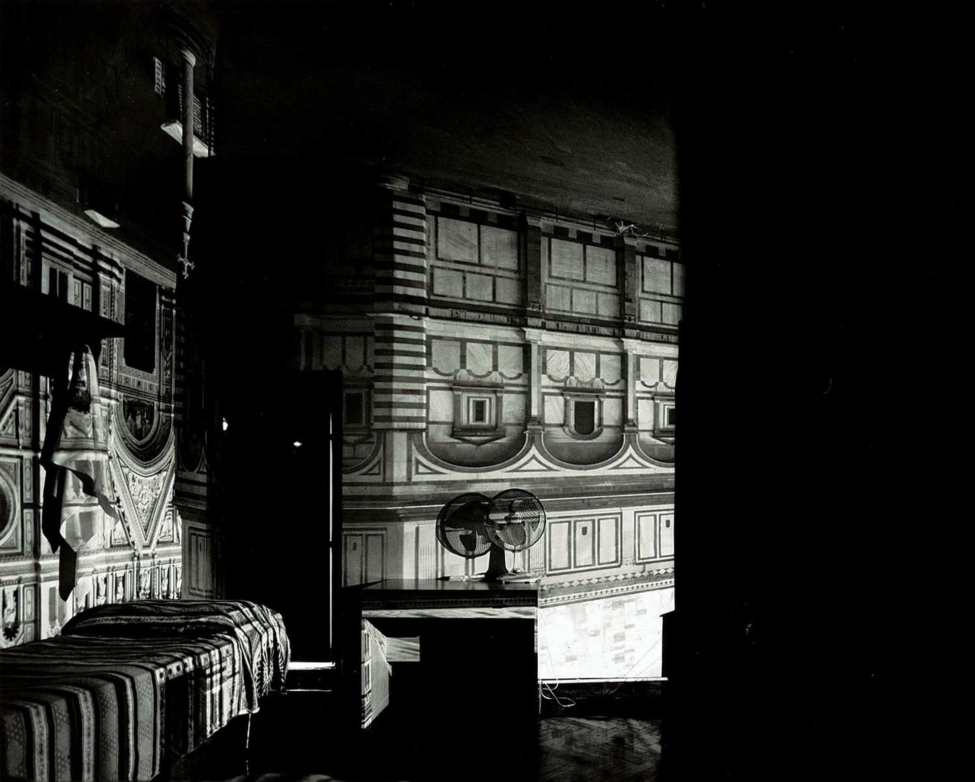 Abelardo Morell - Camera Obscura Image of the Florence Baptistry in Hotel Room  #2/30