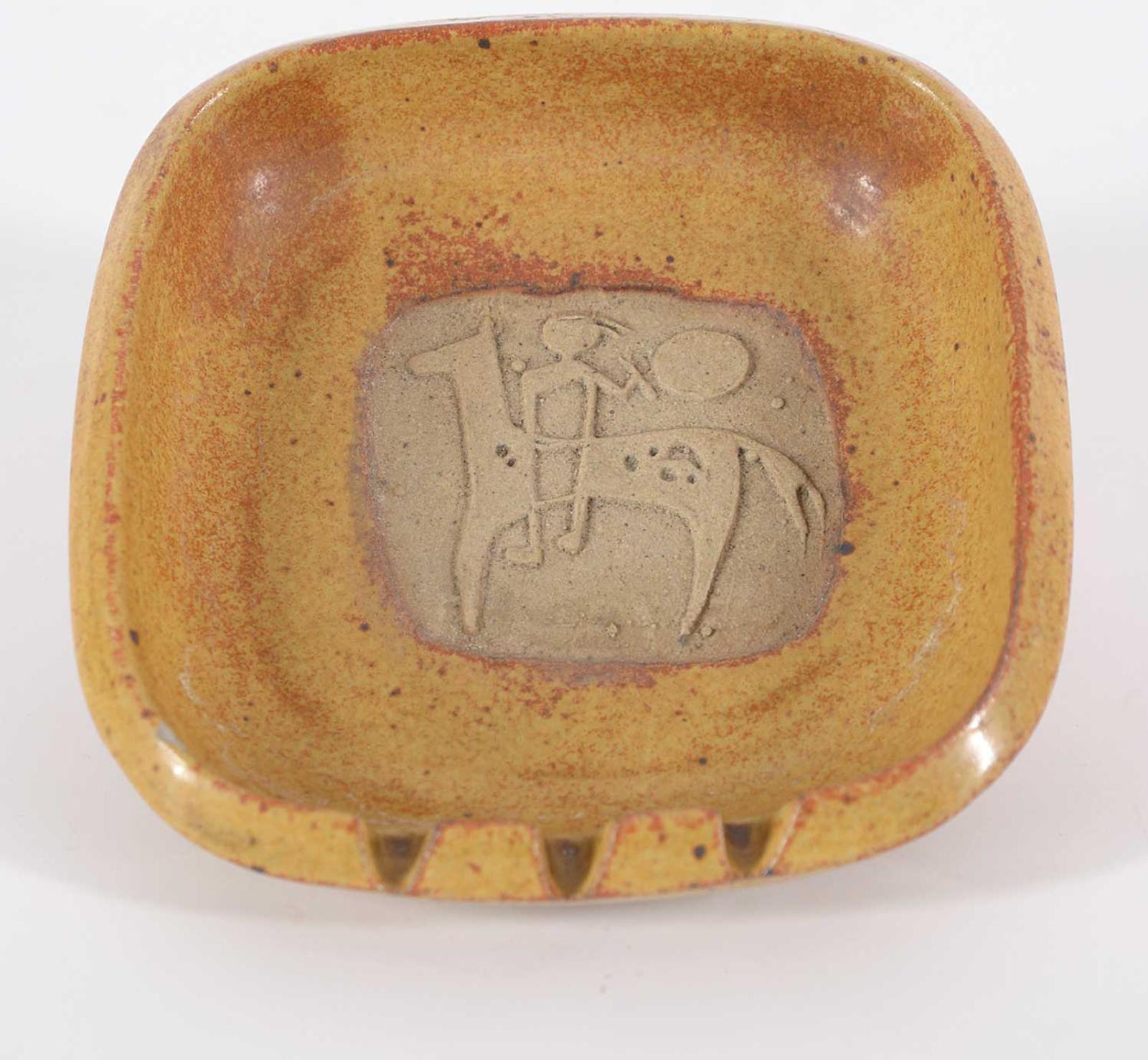 Luke Orton Lindoe (1913-1998) - Ashtray with Horseman