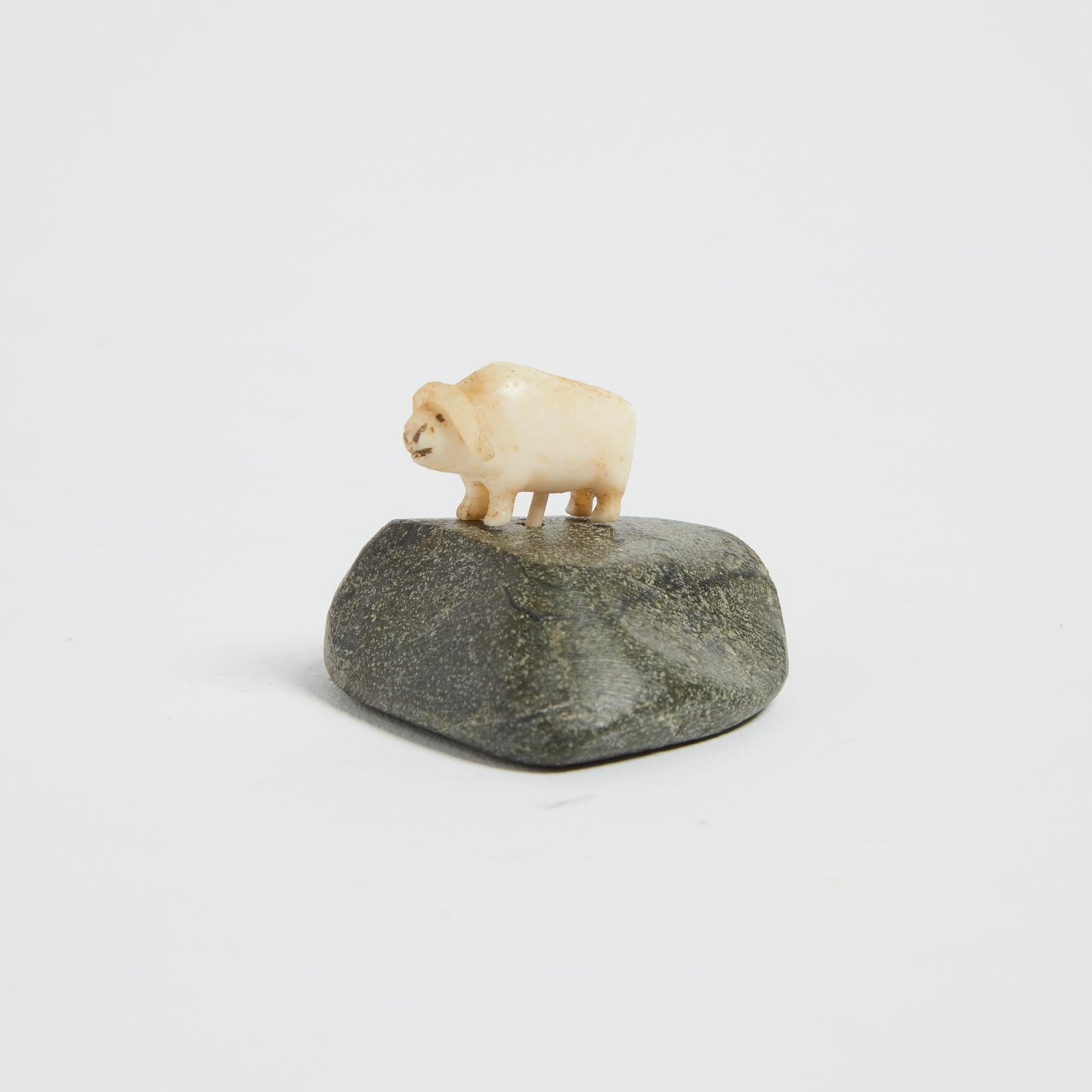 Mark Tungilik (1913-1986) - Miniature Musk Ox