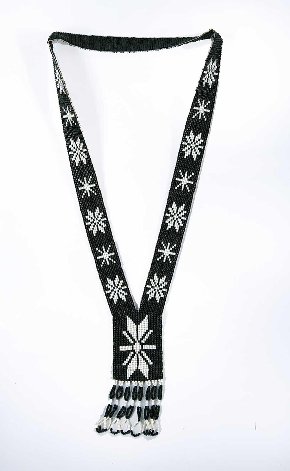 Robert Charles Aller (1922-2008) - Untitled - Black and White Beaded Necklace