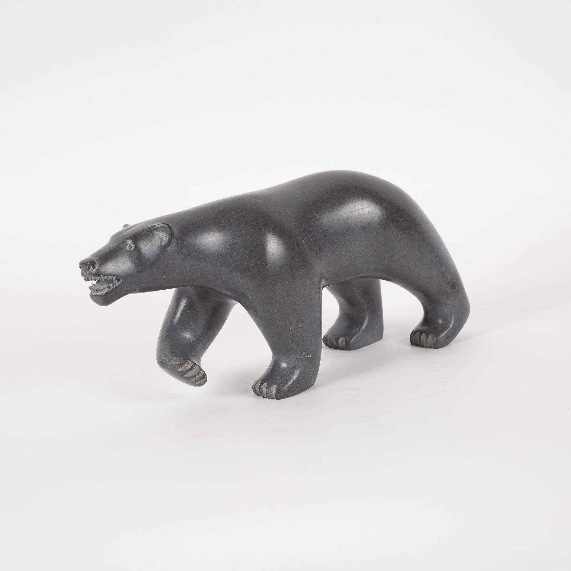 David Ruben Piqtoukun (1950) - Growling Bear