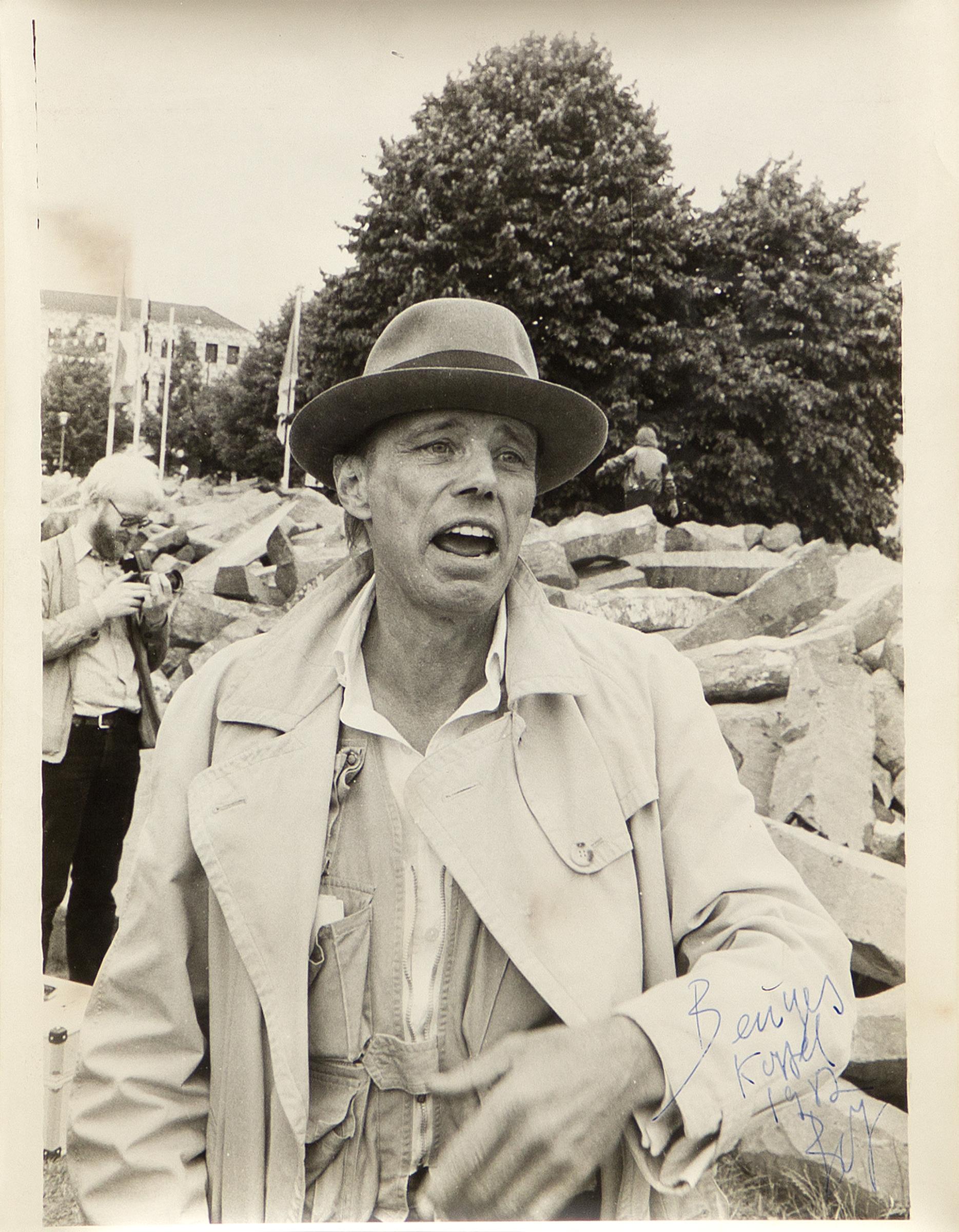 Joseph Beuys (1921-1986) - Sans titre / Untitled (Beuys Kassel), 1982