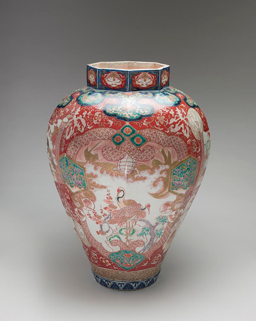 Japanese Art - A Large Japanese Imari Faceted Vase, 19th Century