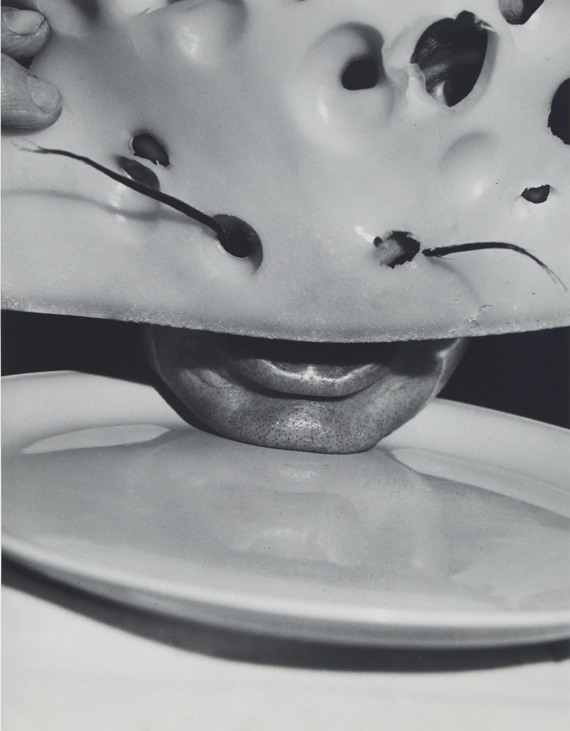 Philippe Halsman - Salvador Dalí (Cheese), 1950
