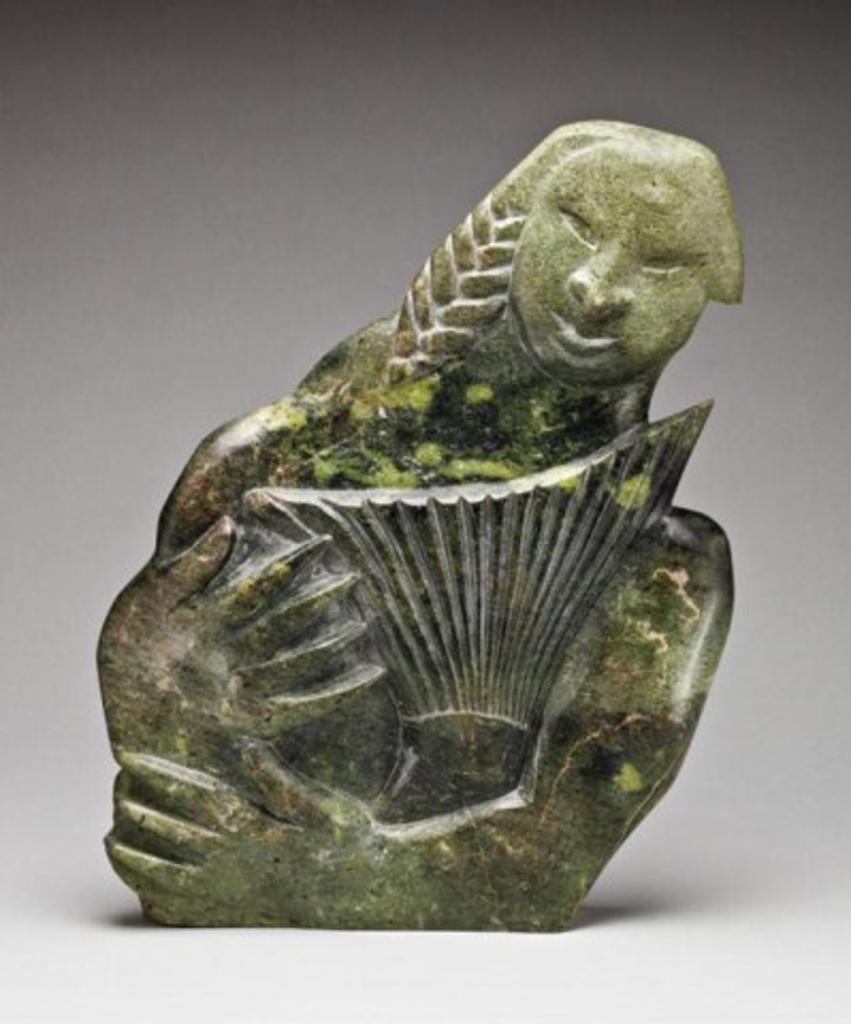 Osuitok Ipeelee (1923-2005) - Marbled green stone