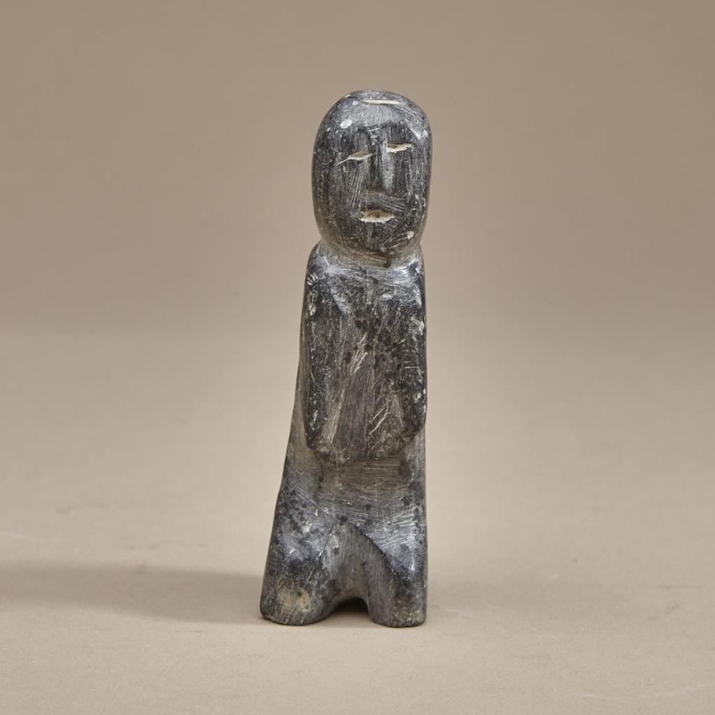 Pagara Uyau - Kneeling Figure