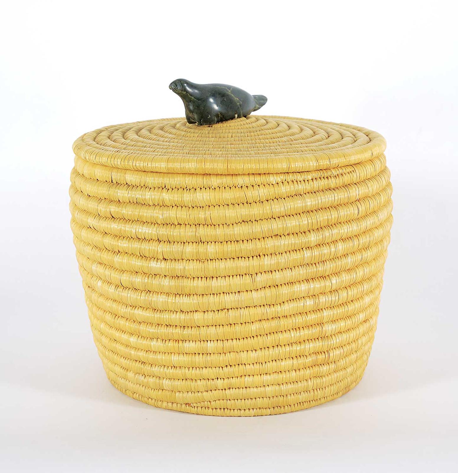 Caroline Inuit - Round Basket with Seal Handle