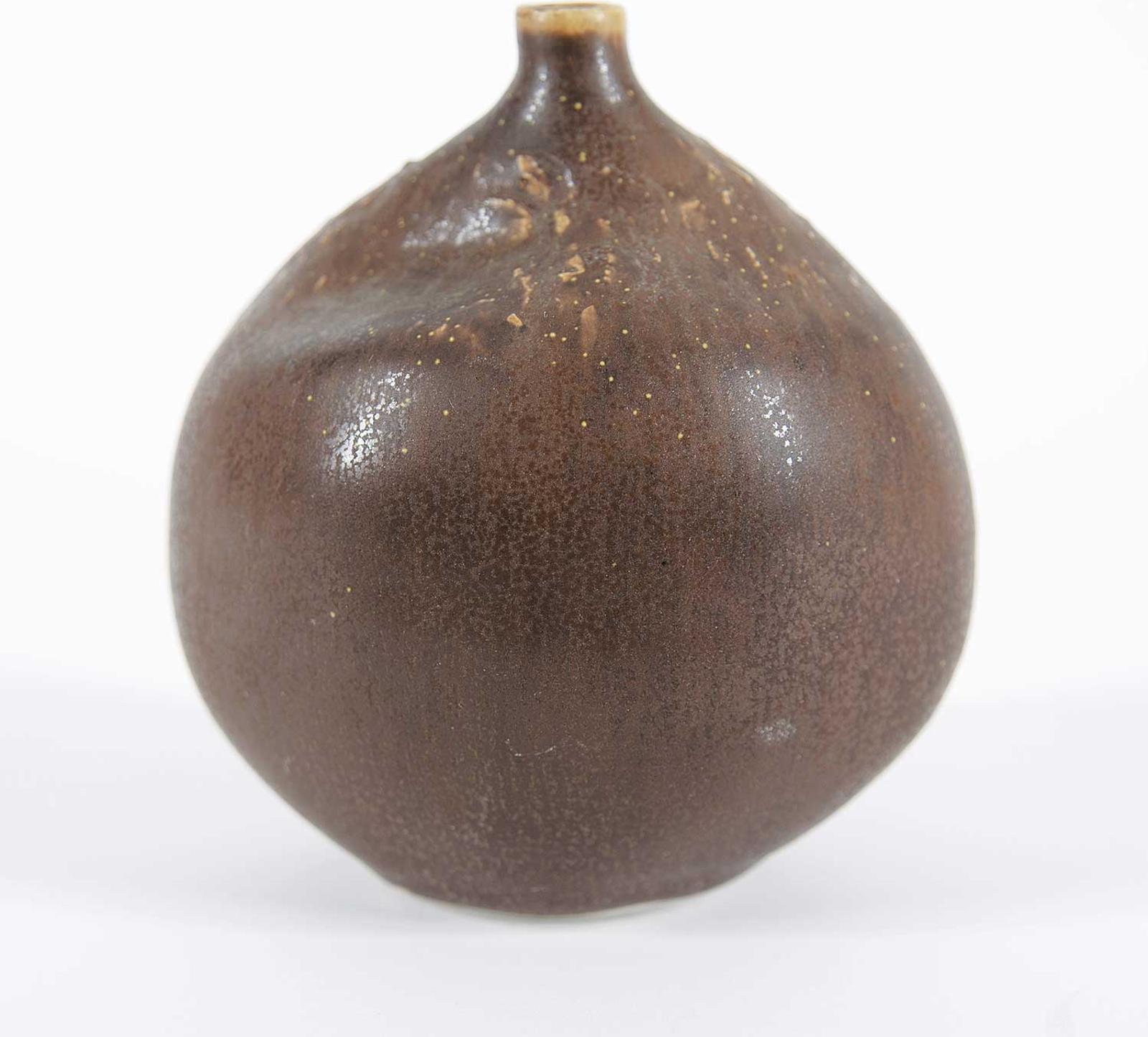 Katherine Dodd - Untitled - Gourd Shaped Vase