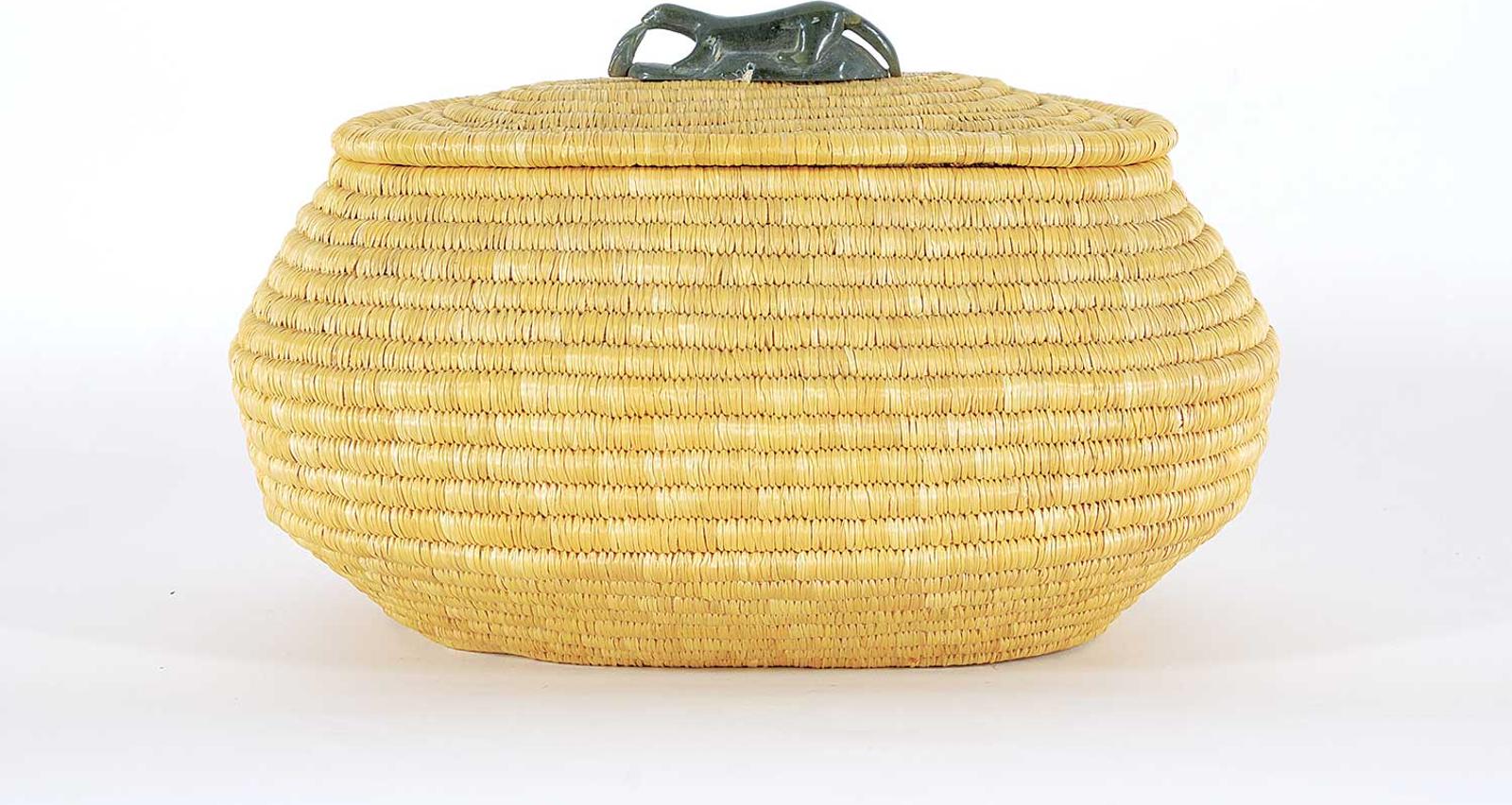 Nastapoka - Oval Basket with Otter Shaped Stone Handle