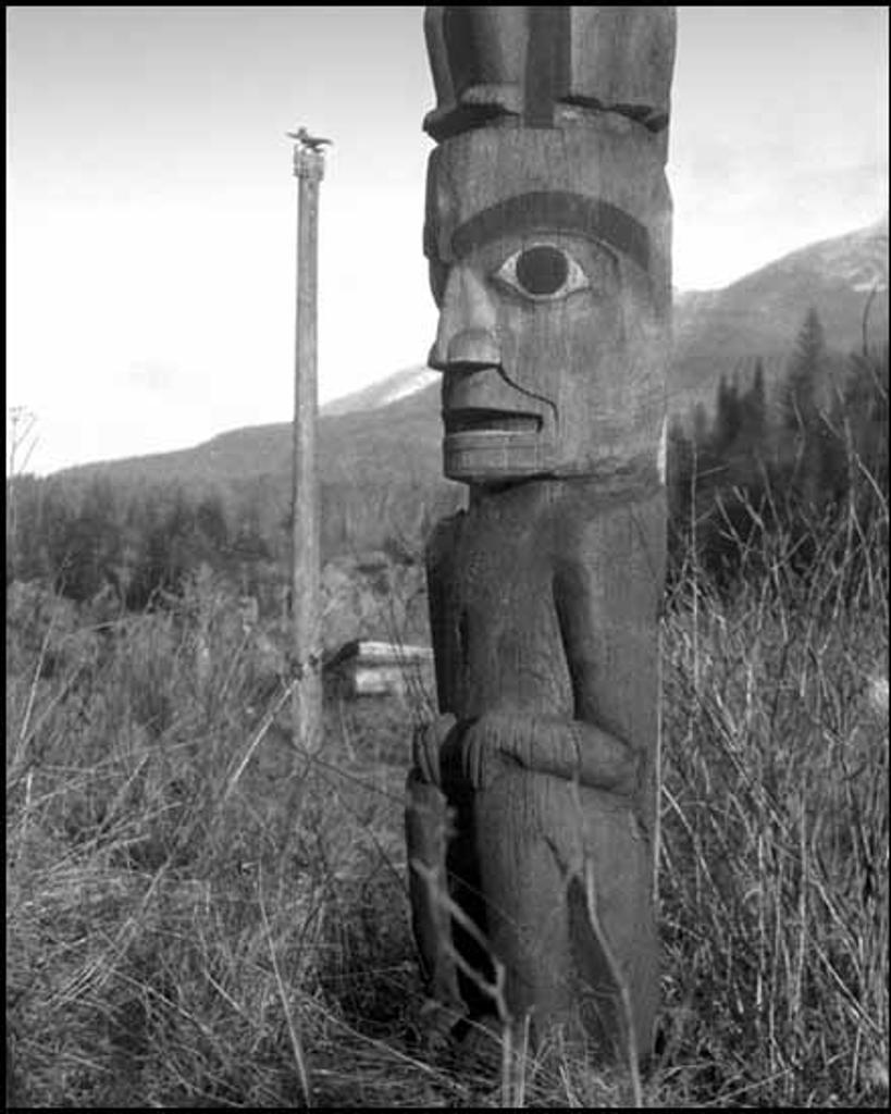Karl Huber (1898-1985) - Totem on the Skeena
