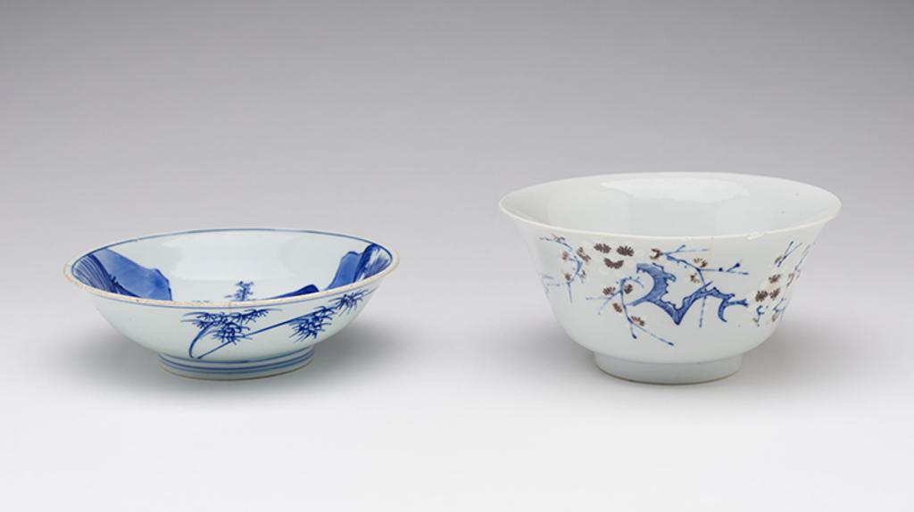 Chinese Art - Two Chinese Blue and White Bowls, 16th/17th Century