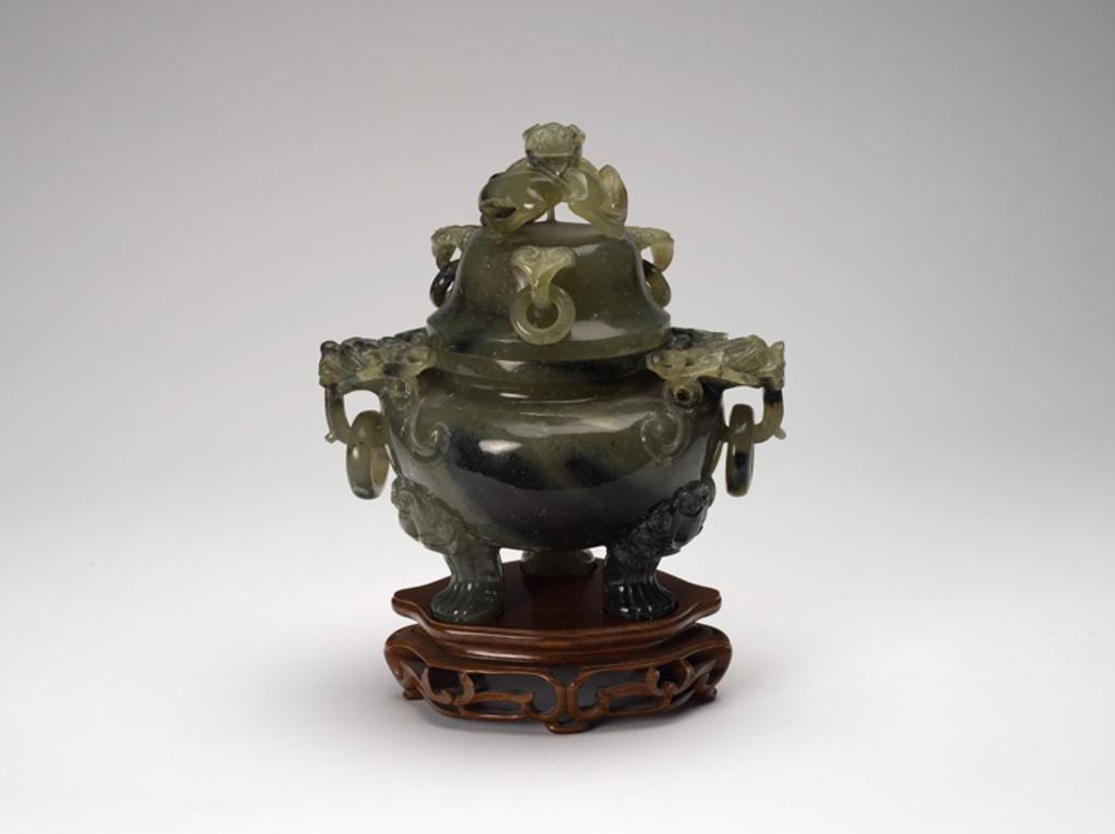 Chinese Art - A Chinese Hardstone Carved Tripod Censer and Cover, Early 20th Century