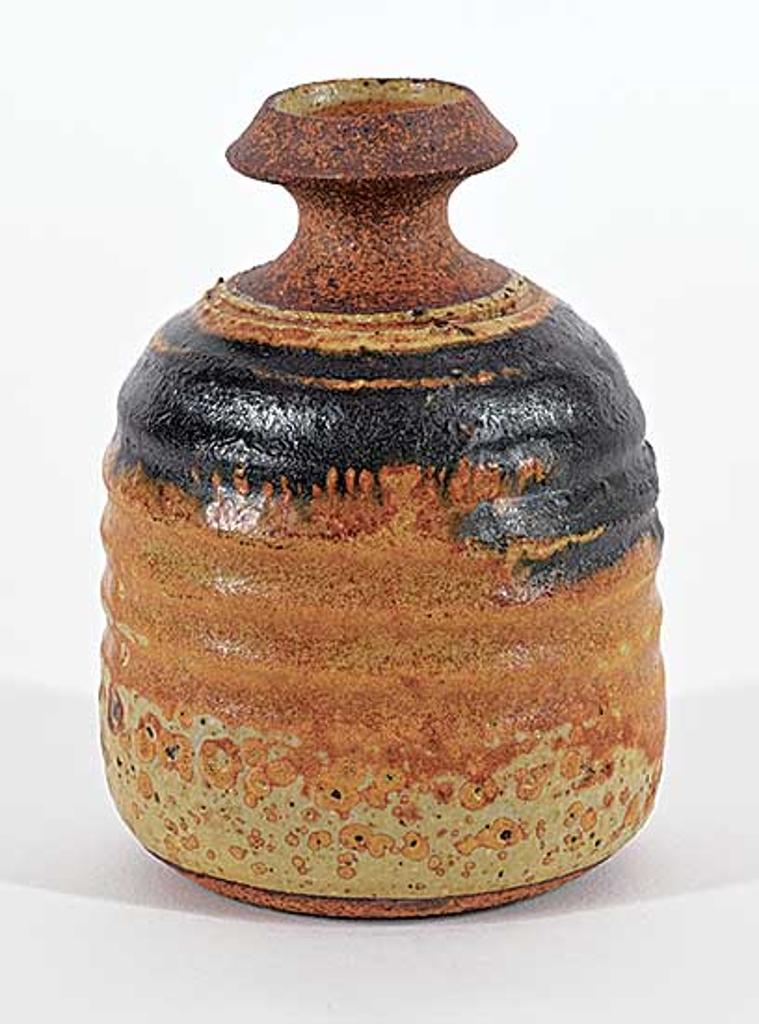 Edward Drahanchuk (1939) - Untitled - Small Brown and Black Bottle Vase