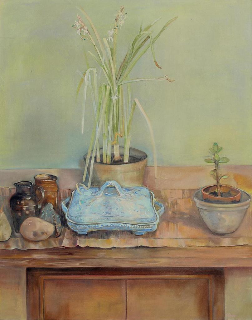 Jacqueline Stehelin - Serving Dish / Faded Paperwhites